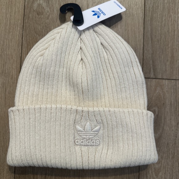 adidas Accessories - Adidas Originals Trefoil Embroidered Flurry Beanie Winter White Knit Women's OS